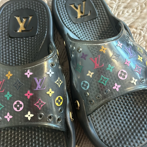 Louis Vuitton Multi Colored Takashi Marakami Rubber Slides in Box -sz. 39 - Picture 7 of 10